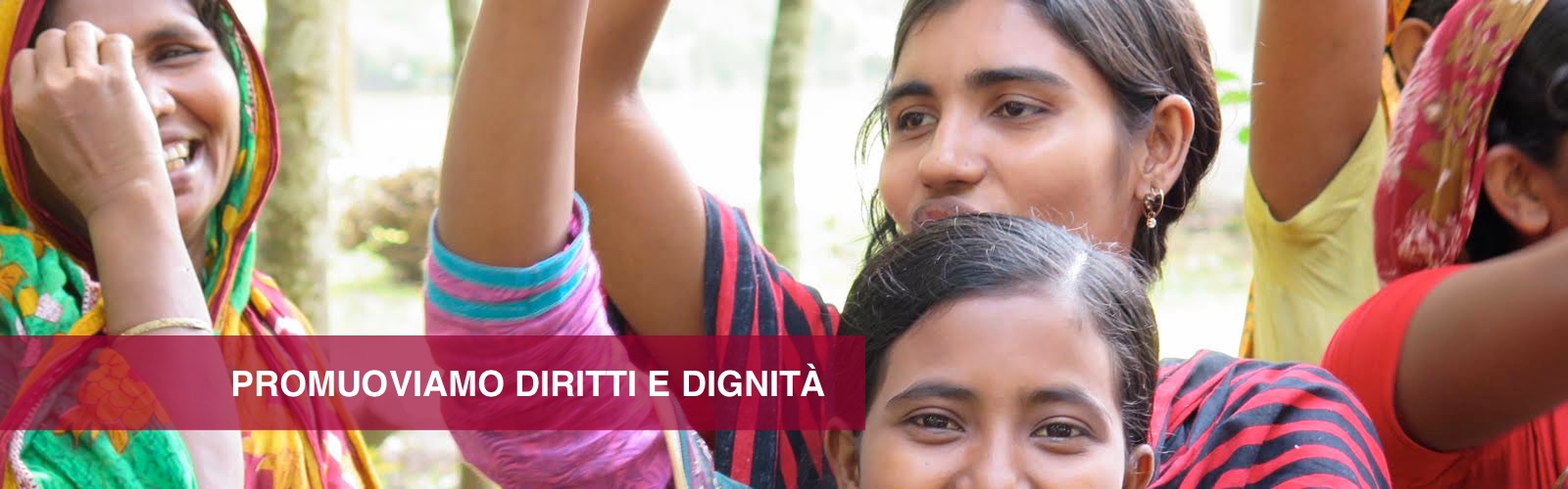 Diritti e dignità donne che sorridono